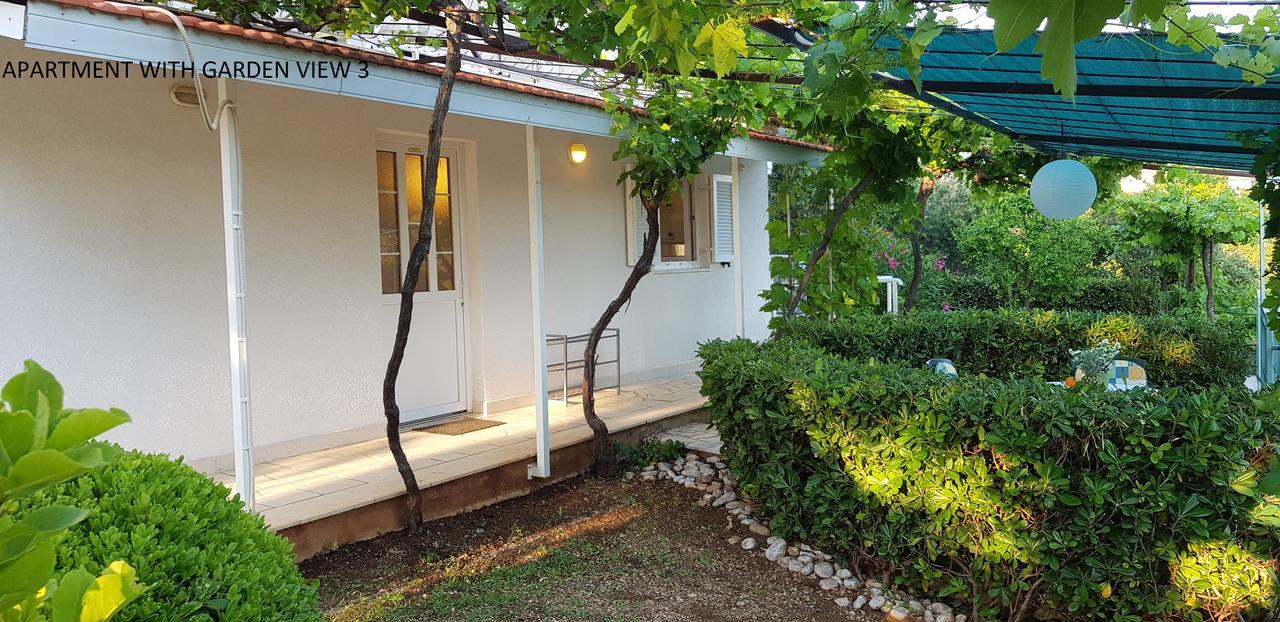 Apartments Olga & Jure Pisak Exterior photo
